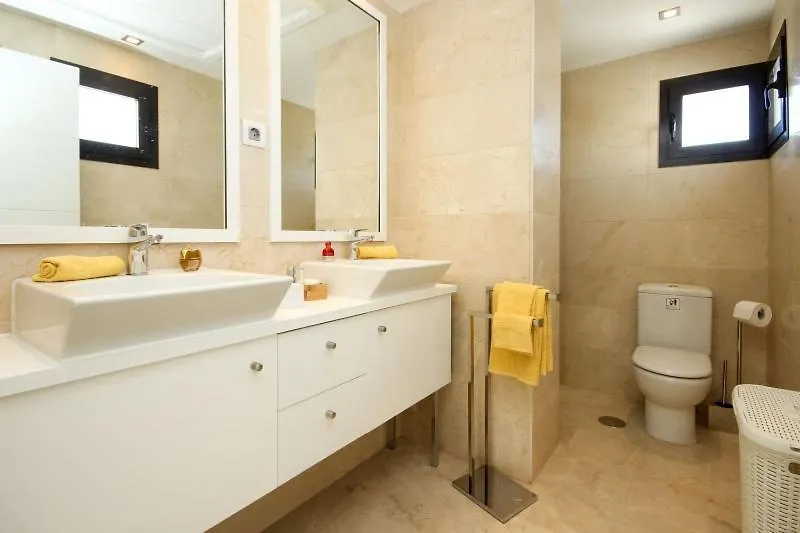 Casares Del Mar Luxury Apartments Penthouse With Beach Access